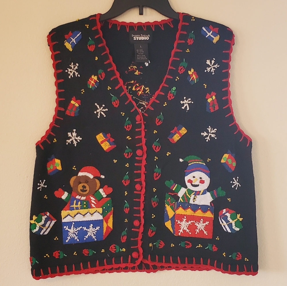 Vintage Christmas Vest 🎄